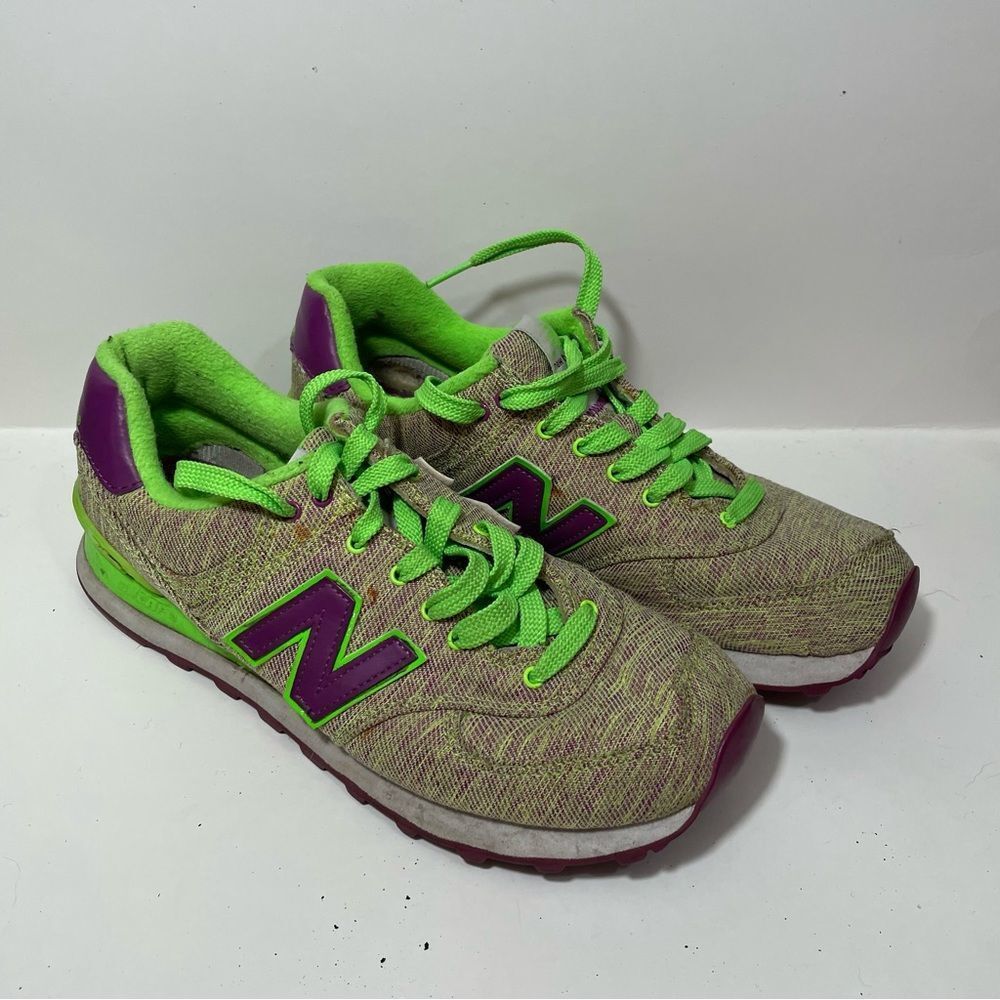New Balance Green Athletic Training Shoes - Picture 4 of 7